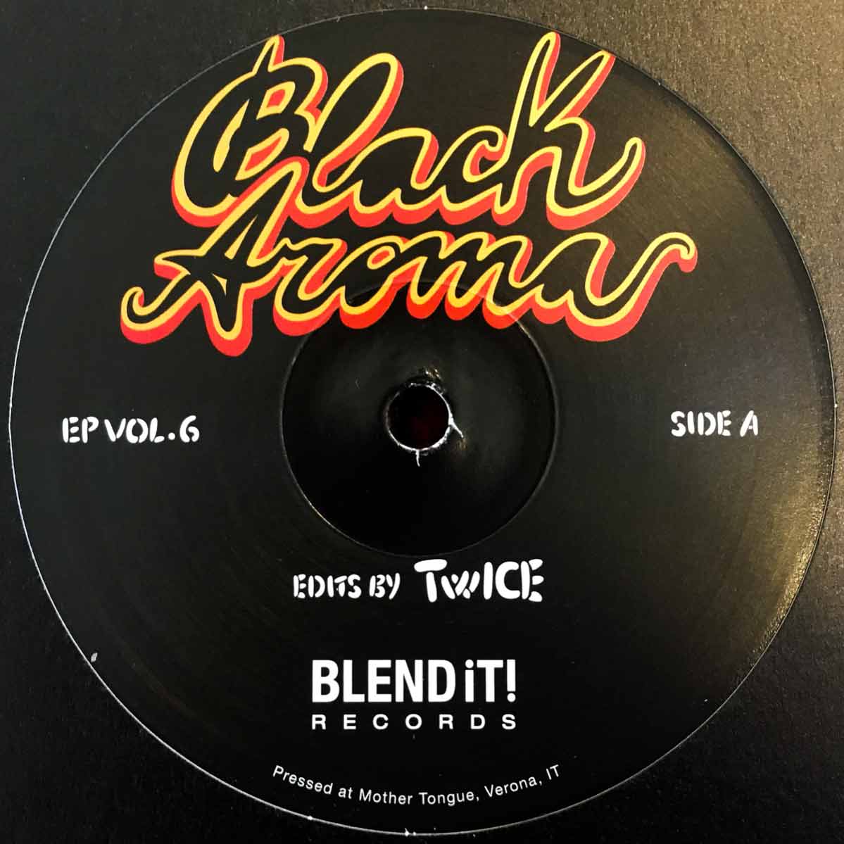 Black Aroma Vol. 6 - TwICE ft. Volcov