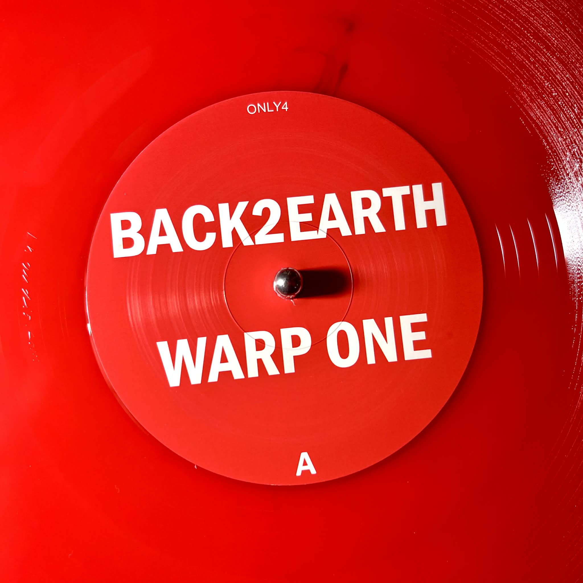 warp one/ ume2me (limited red vinyl edition) - back 2 earth / woolph